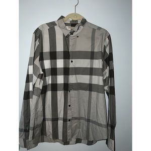 Men’s Burberry Button Down